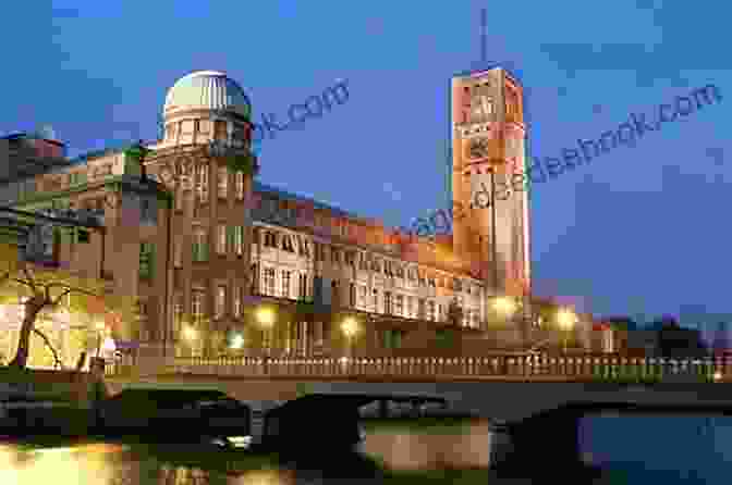 The Deutsches Museum, Munich's Renowned Science And Technology Museum. Munich Travel Guide: With 100 Landscape Photos